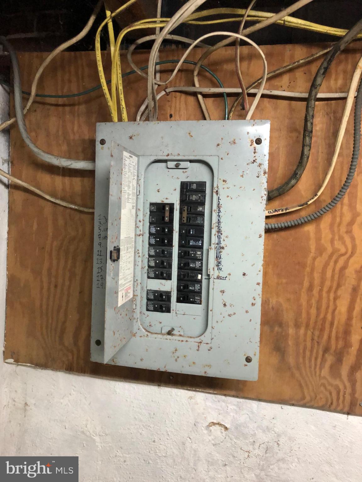 333 Jackson Street Reading, PA 19607 - Photo 22 of 22 Electric Box