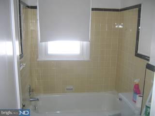 155 Margate Road Upper Darby, PA 19082 - Photo 5 of 6