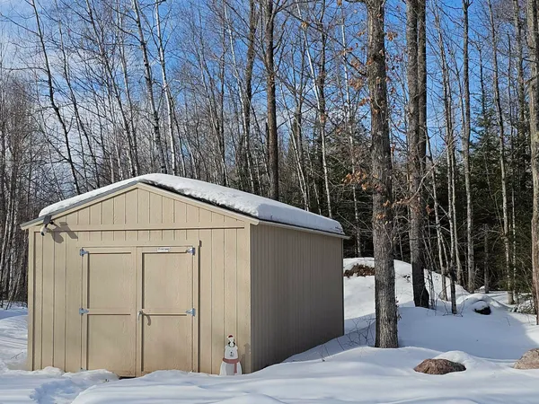 $235,000 | W7990 Herzog Road, Iron Mountain, MI 49801