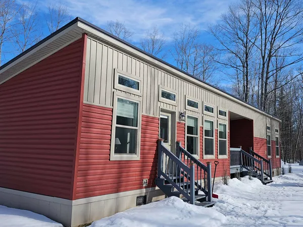 $235,000 | W7990 Herzog Road, Iron Mountain, MI 49801