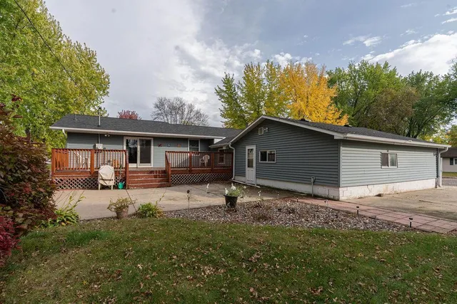 $274,900 | 801 7th Street North, Albany, MN 56307