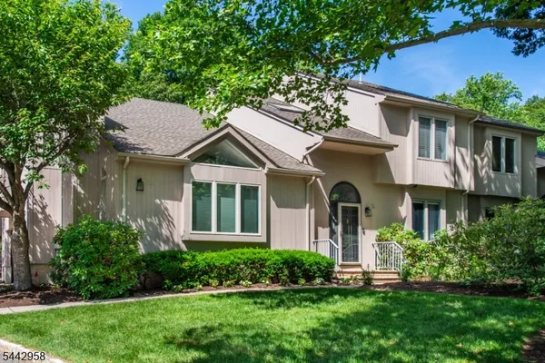 $1,049,000 | 32 Robinhood Drive, Mountain Lakes, NJ 07046