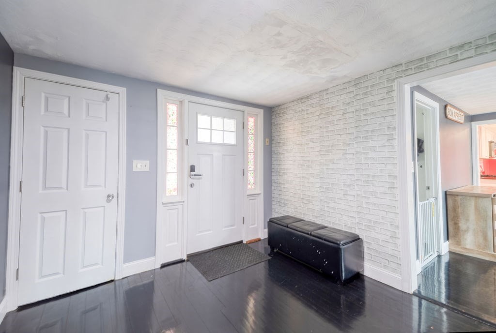 44 Howes Road Yarmouth, MA 02664 - Photo 11 of 36 Gallery Image 11