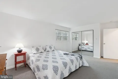 $475,000 | 105 Country Club Place, Cherry Hill, NJ 08003