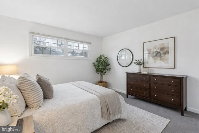 $475,000 | 105 Country Club Place, Cherry Hill, NJ 08003