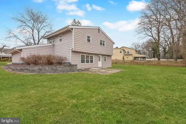 $475,000 | 105 Country Club Place, Cherry Hill, NJ 08003