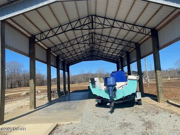 $174,900 | 714 Lexi Lane, Clifton, TN 38425
