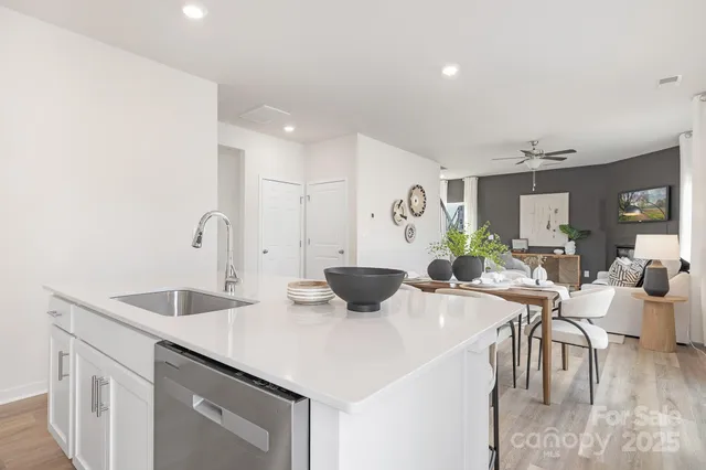 $495,490 | 823 Adelston Lane, Asheville, NC 28804