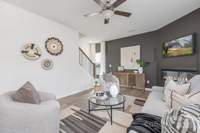 $495,490 | 823 Adelston Lane, Asheville, NC 28804