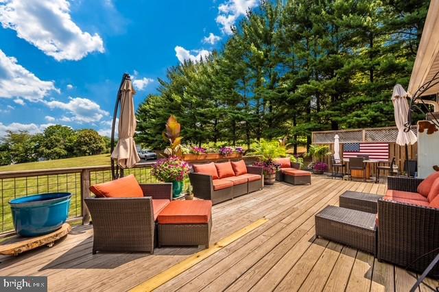 13448 Old Annapolis Road Mount Airy, MD 21771 - Photo 4 of 7 So relaxing