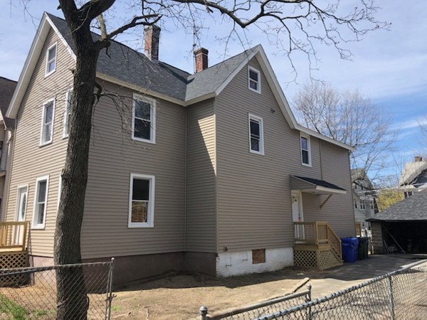 32 Forest Street Springfield, MA 01108 - Photo 1 of 30