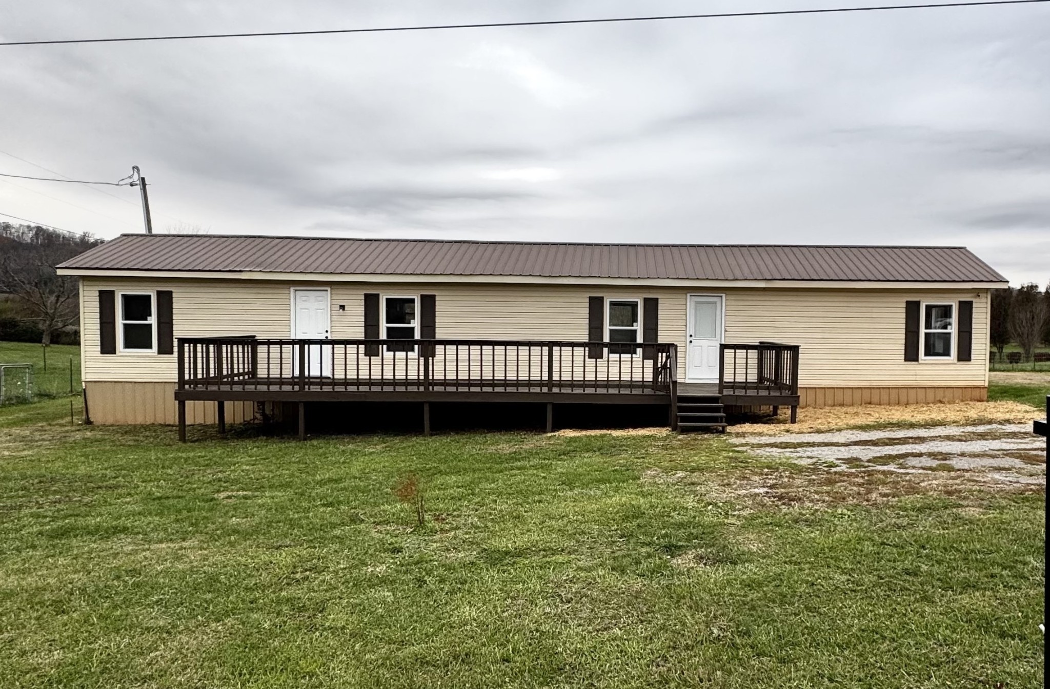 1221 Disneyland Road Sparta, TN 38583 - Photo 25 of 33 Gallery Image 25