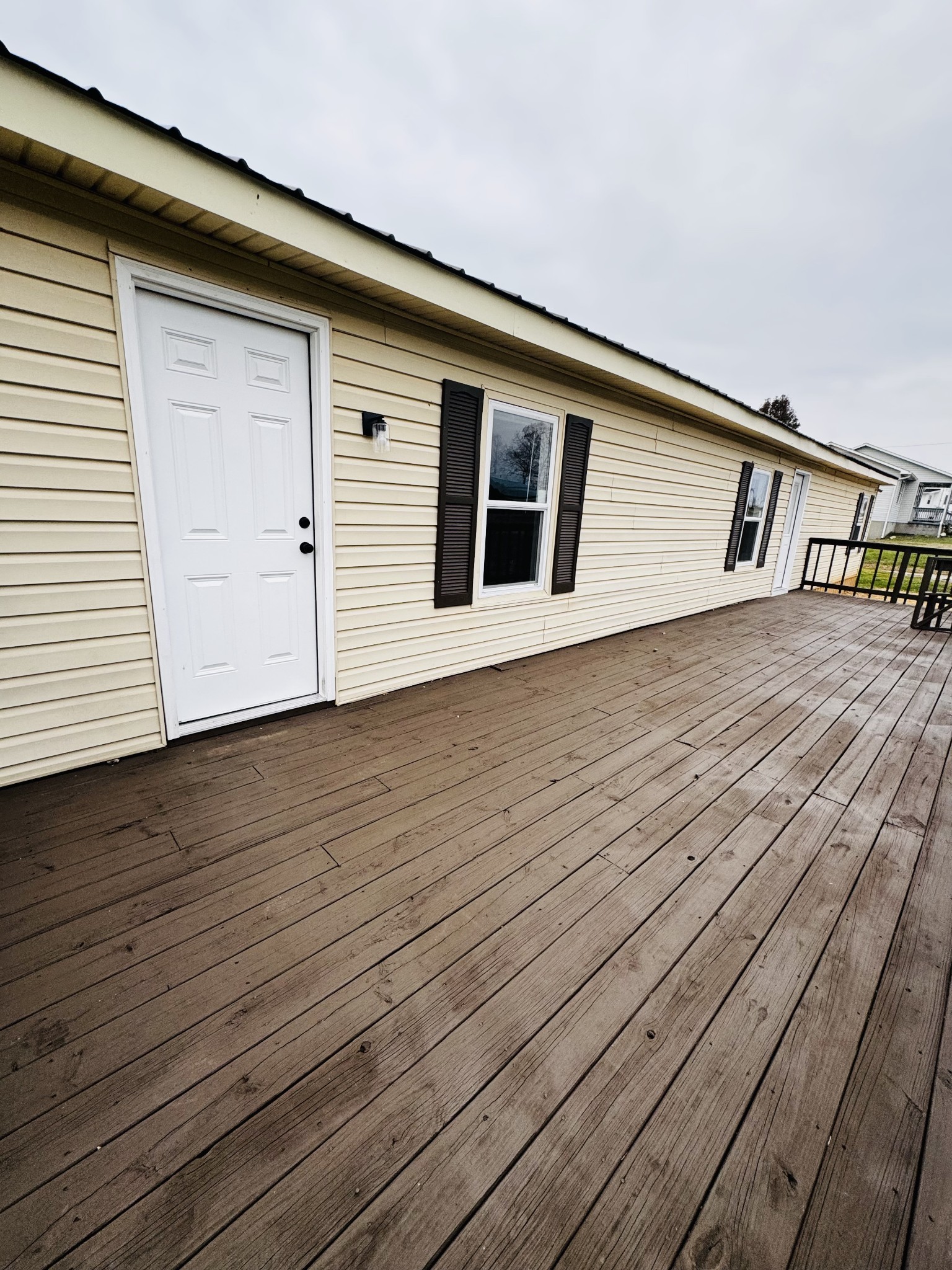 1221 Disneyland Road Sparta, TN 38583 - Photo 26 of 33 Gallery Image 26