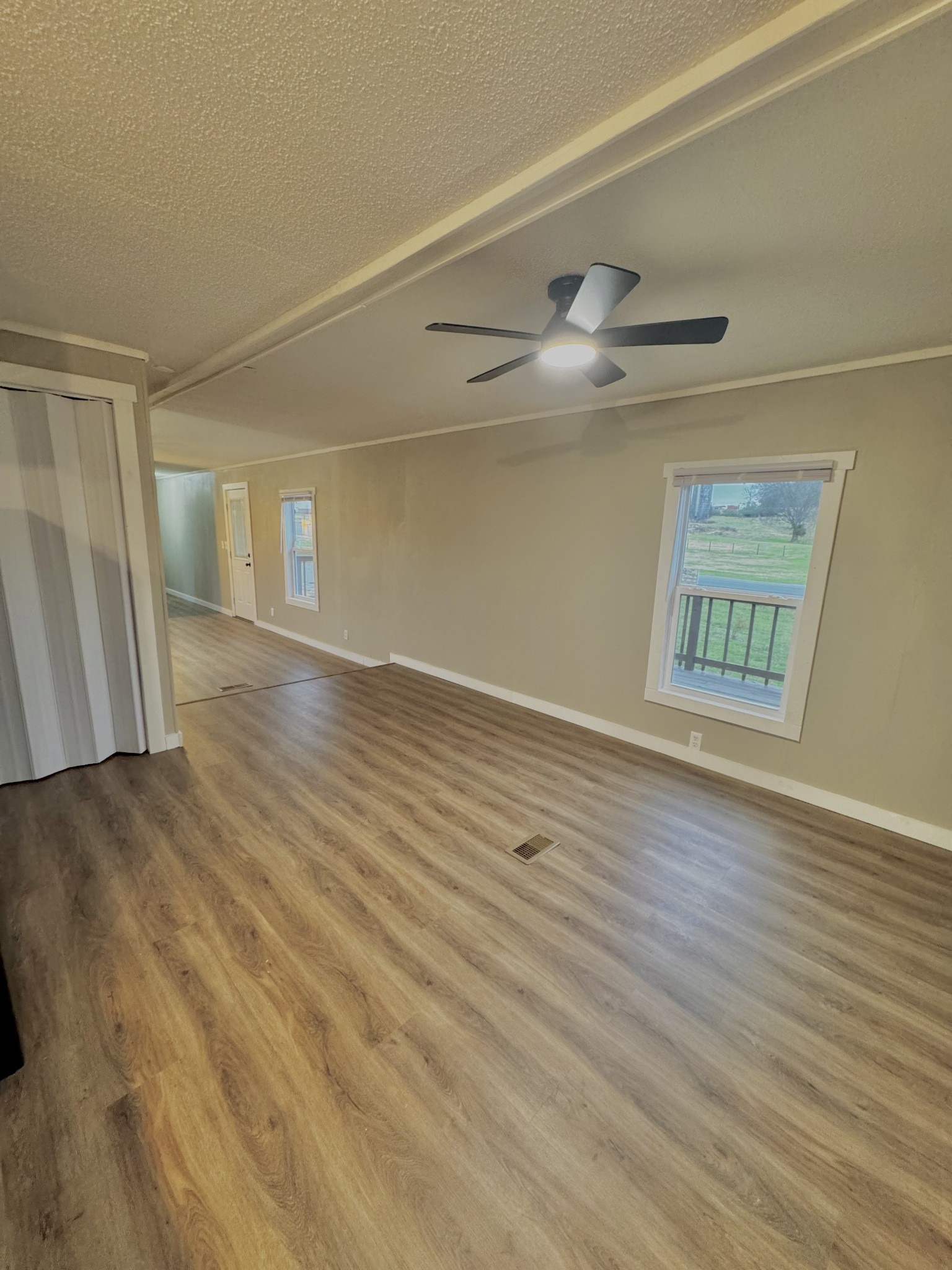 1221 Disneyland Road Sparta, TN 38583 - Photo 10 of 33 Gallery Image 10