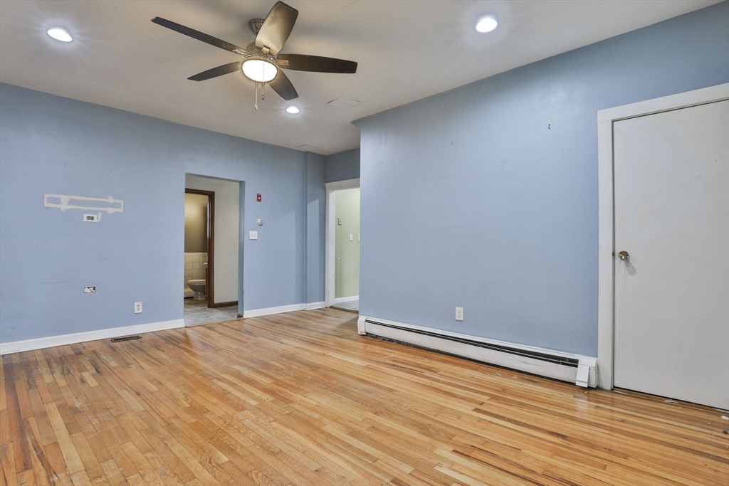 3 Munroe Street Haverhill, MA 01830 - Photo 17 of 42