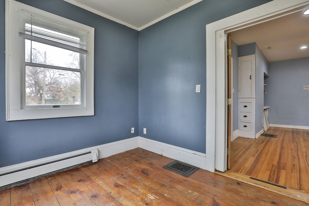 3 Munroe Street Haverhill, MA 01830 - Photo 23 of 42