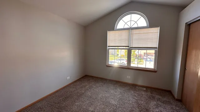 $368,000 | 453 Fairway Court, University Park, IL 60484