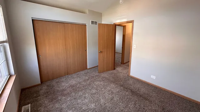 $368,000 | 453 Fairway Court, University Park, IL 60484