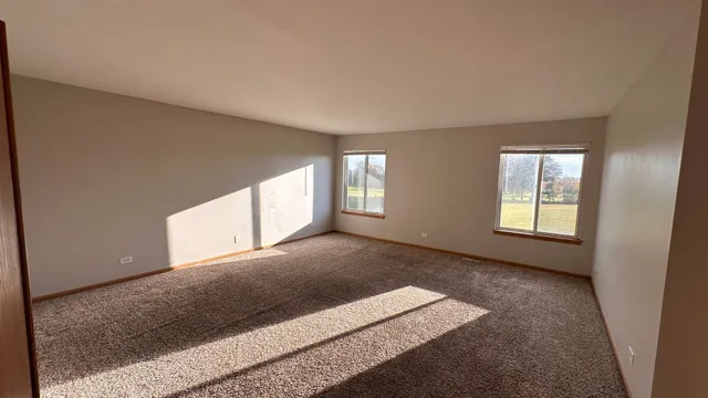 $368,000 | 453 Fairway Court, University Park, IL 60484