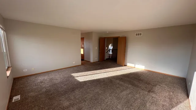 $368,000 | 453 Fairway Court, University Park, IL 60484