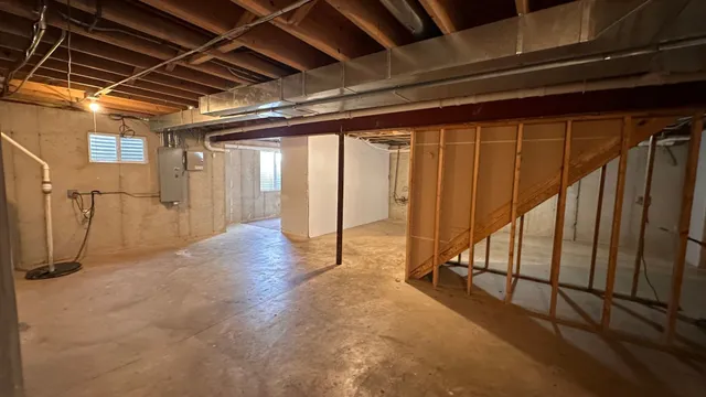 $368,000 | 453 Fairway Court, University Park, IL 60484