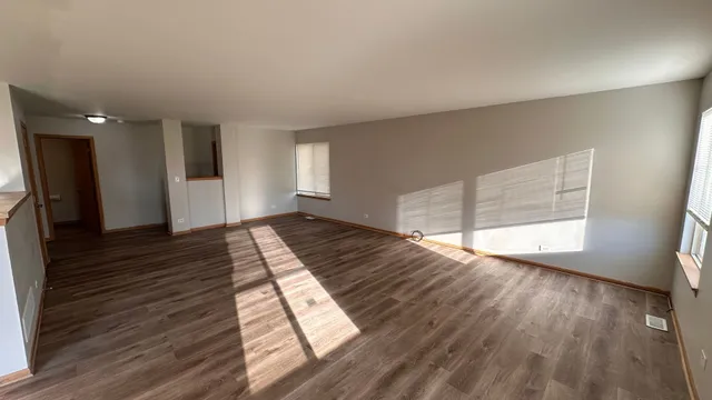 $368,000 | 453 Fairway Court, University Park, IL 60484