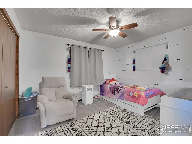 a bathroom with a sink vanity and a mirror