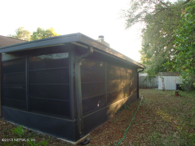 SCREENED PORCH