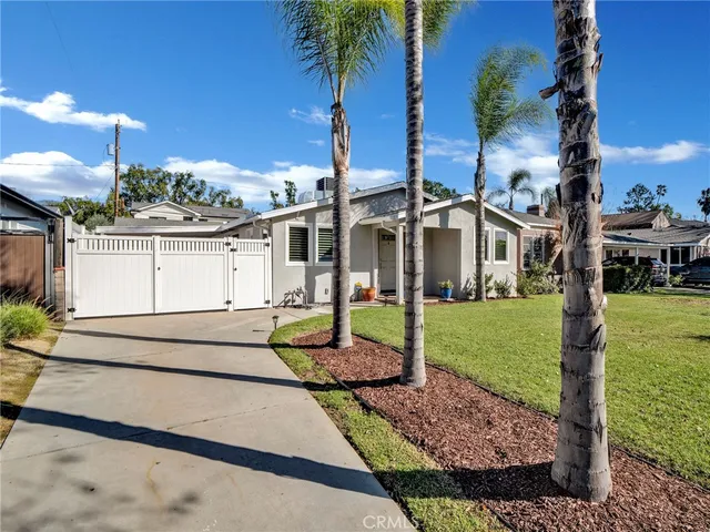 $1,299,000 | 900 North Parish Place, Burbank, CA 91506