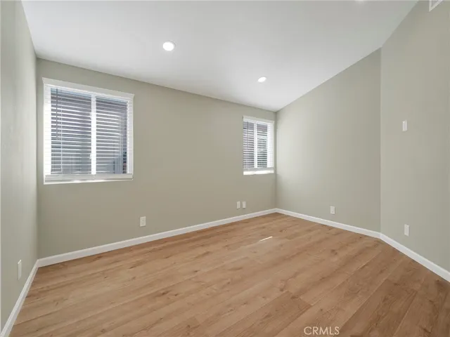 $1,299,000 | 900 North Parish Place, Burbank, CA 91506