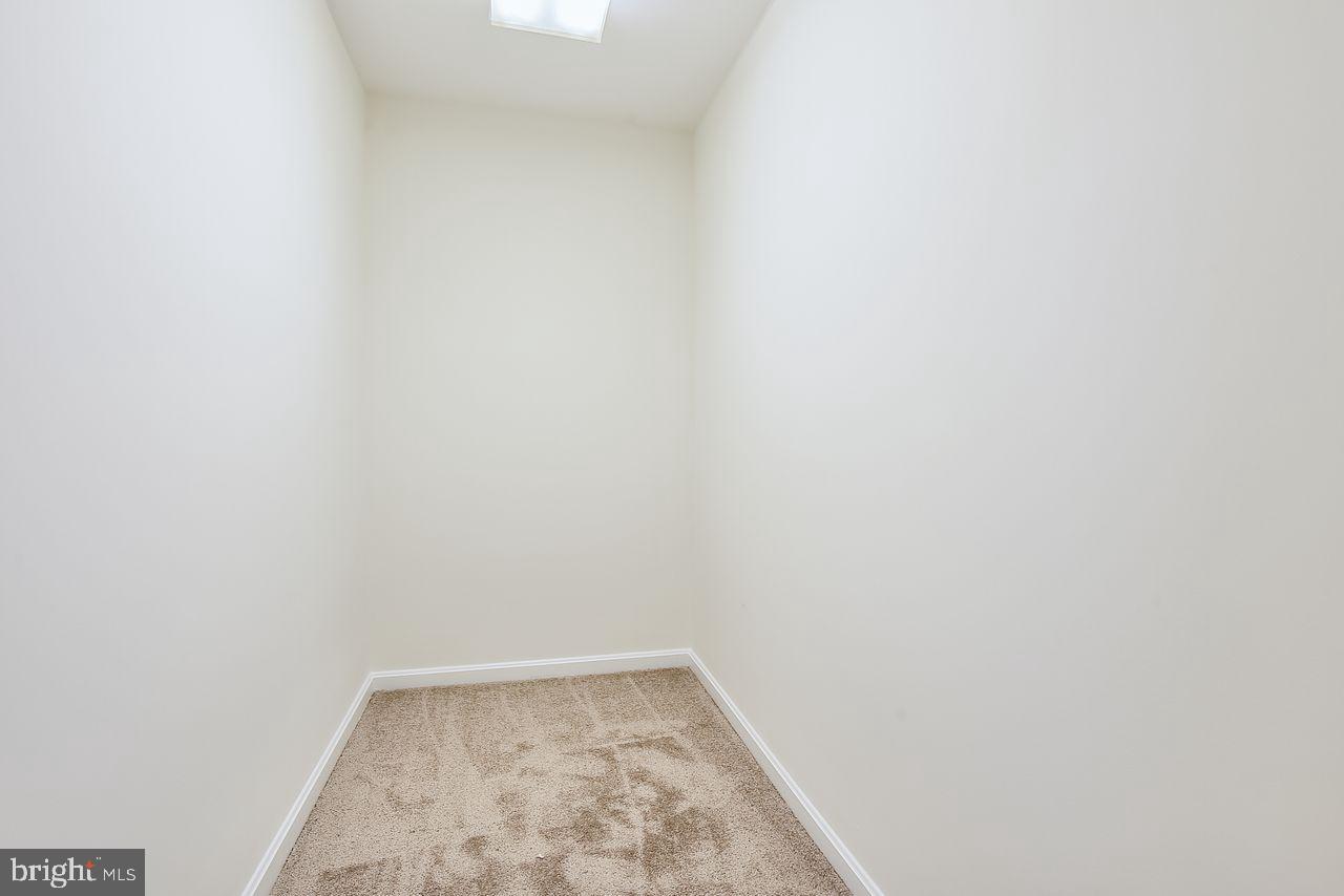 1606 Postal Road Chester, MD 21619 - Photo 15 of 21 Walk-in closet Unit C