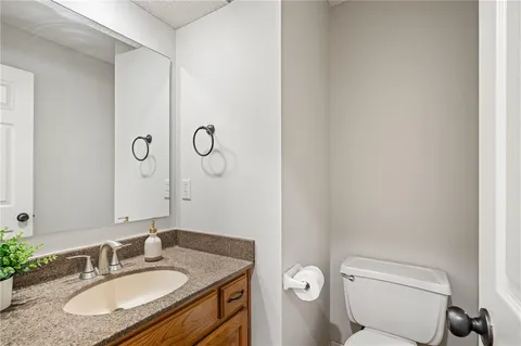 $380,000 | 5807 Park Circle, Shawnee, KS 66216