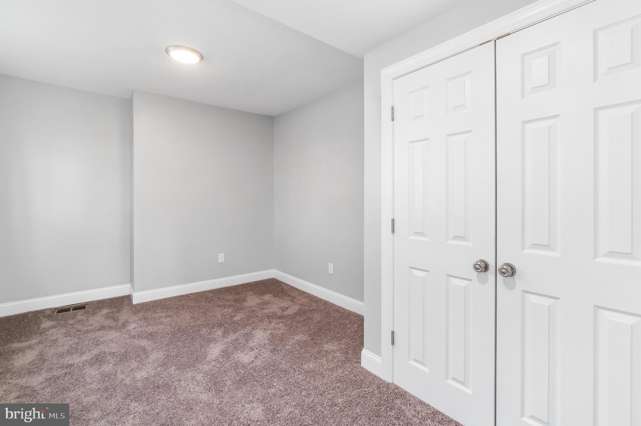 615 St Dunstans Road Baltimore, MD 21212 - Photo 18 of 42