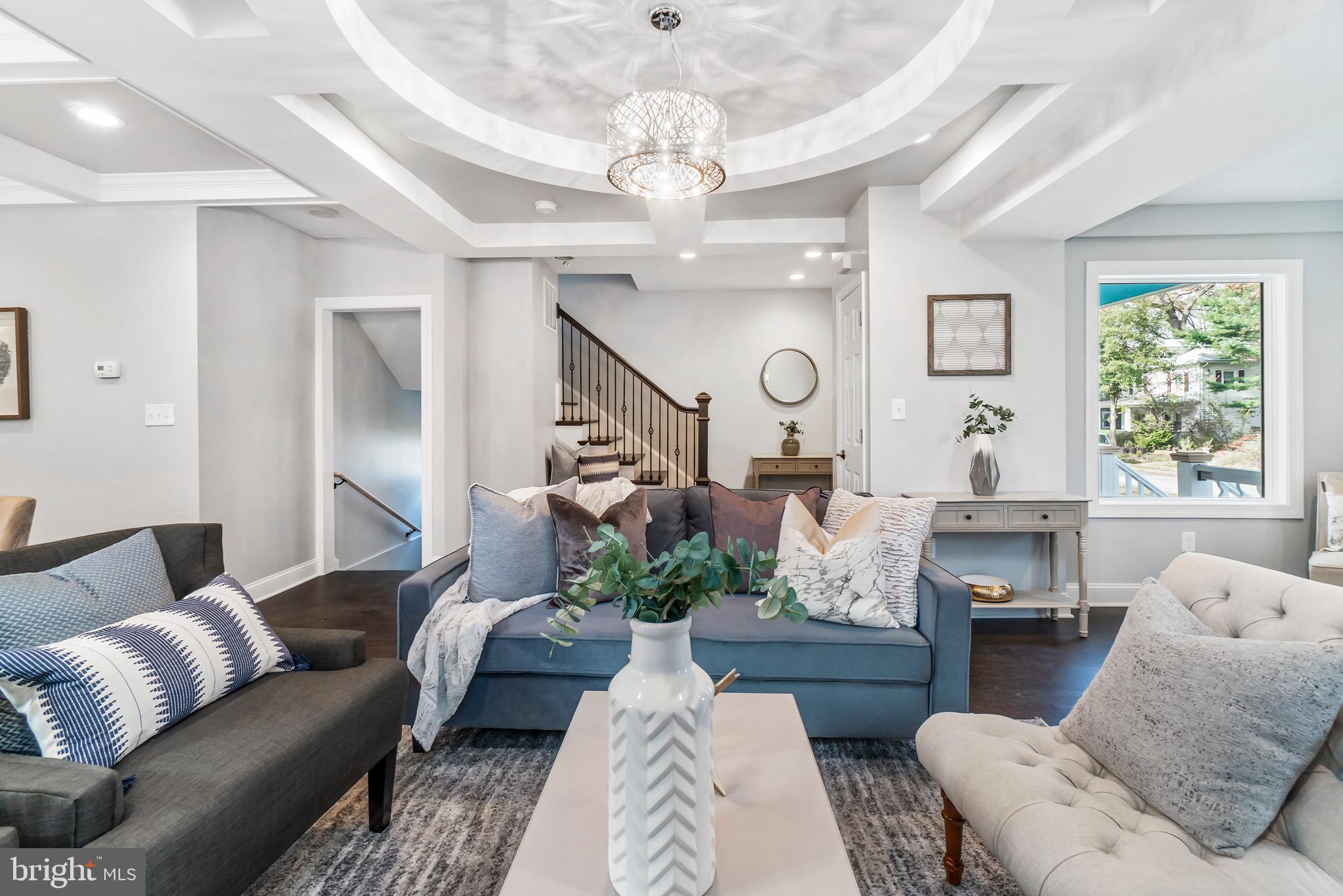 615 St Dunstans Road Baltimore, MD 21212 - Photo 5 of 42