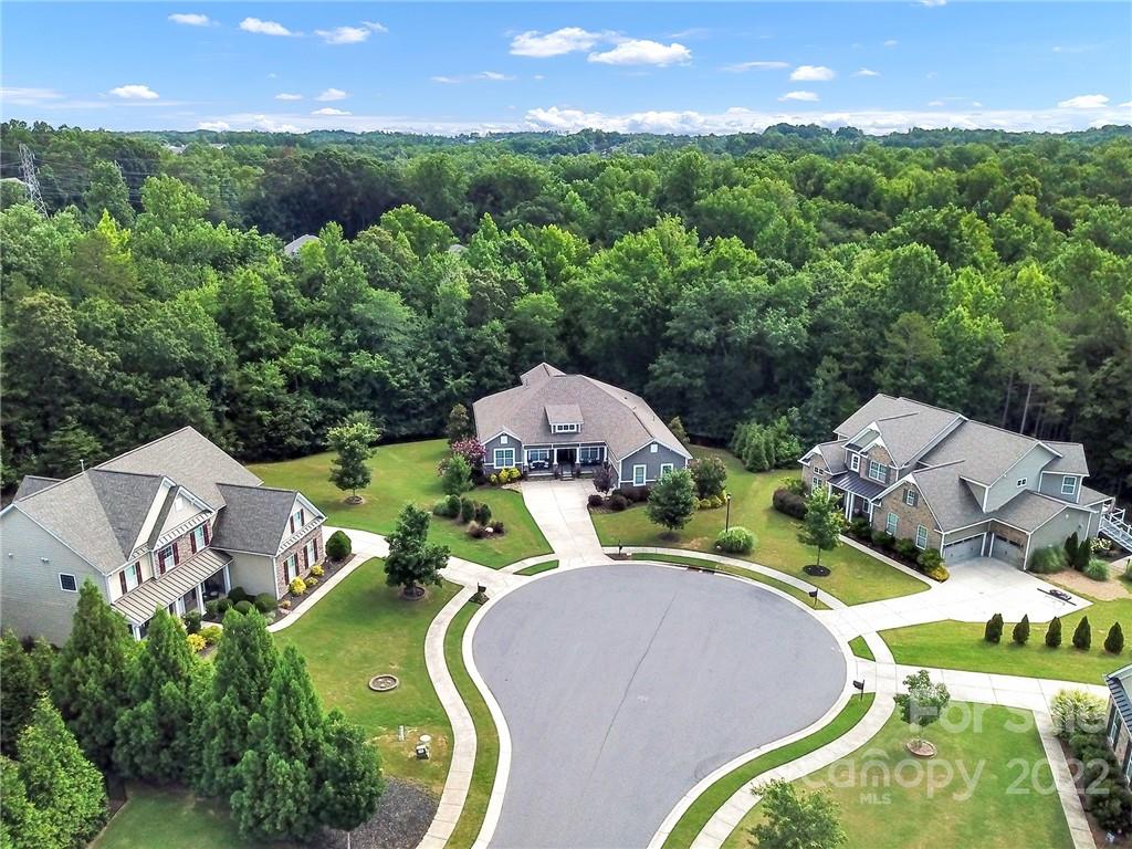 1121 Nigella Court Tega Cay, SC 29708 - Photo 45 of 47 Gallery Image 45