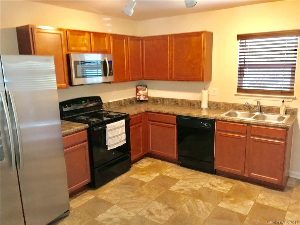 4906 Potter Road Matthews, NC 28104 - Photo 6 of 23 Gallery Image 6
