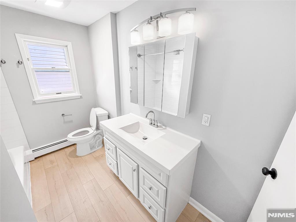 174 Maple Street, Unit 3 Fairview, NJ 07022 - Photo 19 of 25