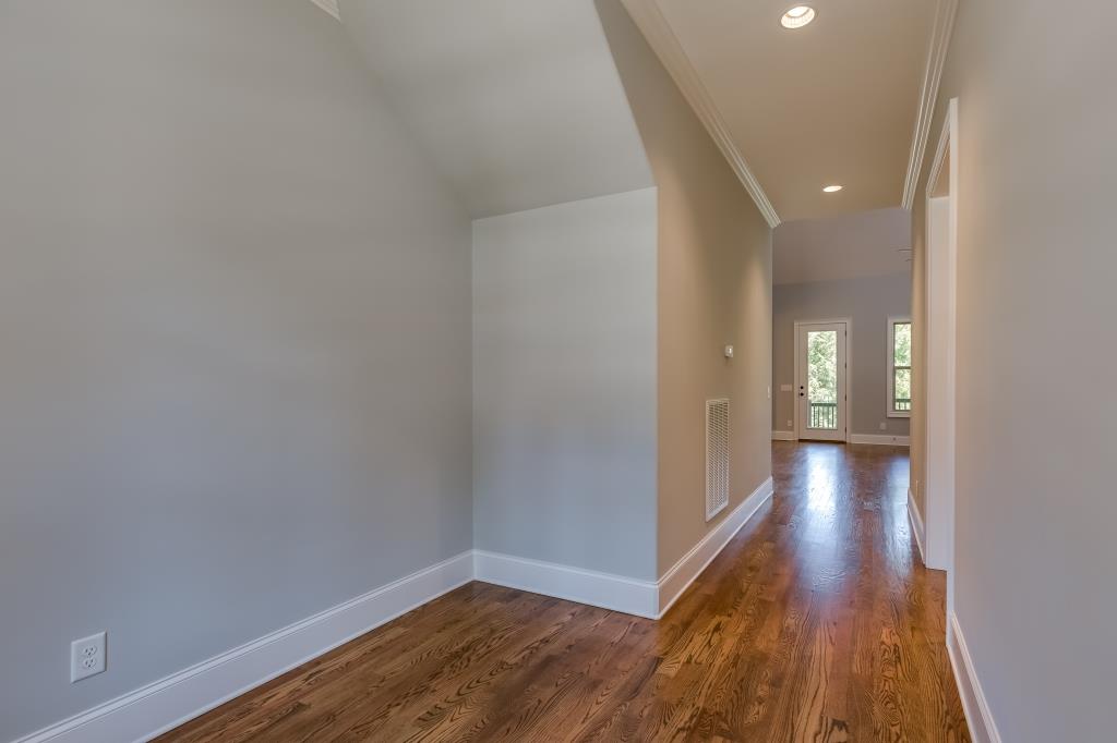 361 Circuit Road Franklin, TN 37064 - Photo 3 of 30 Gallery Image 3