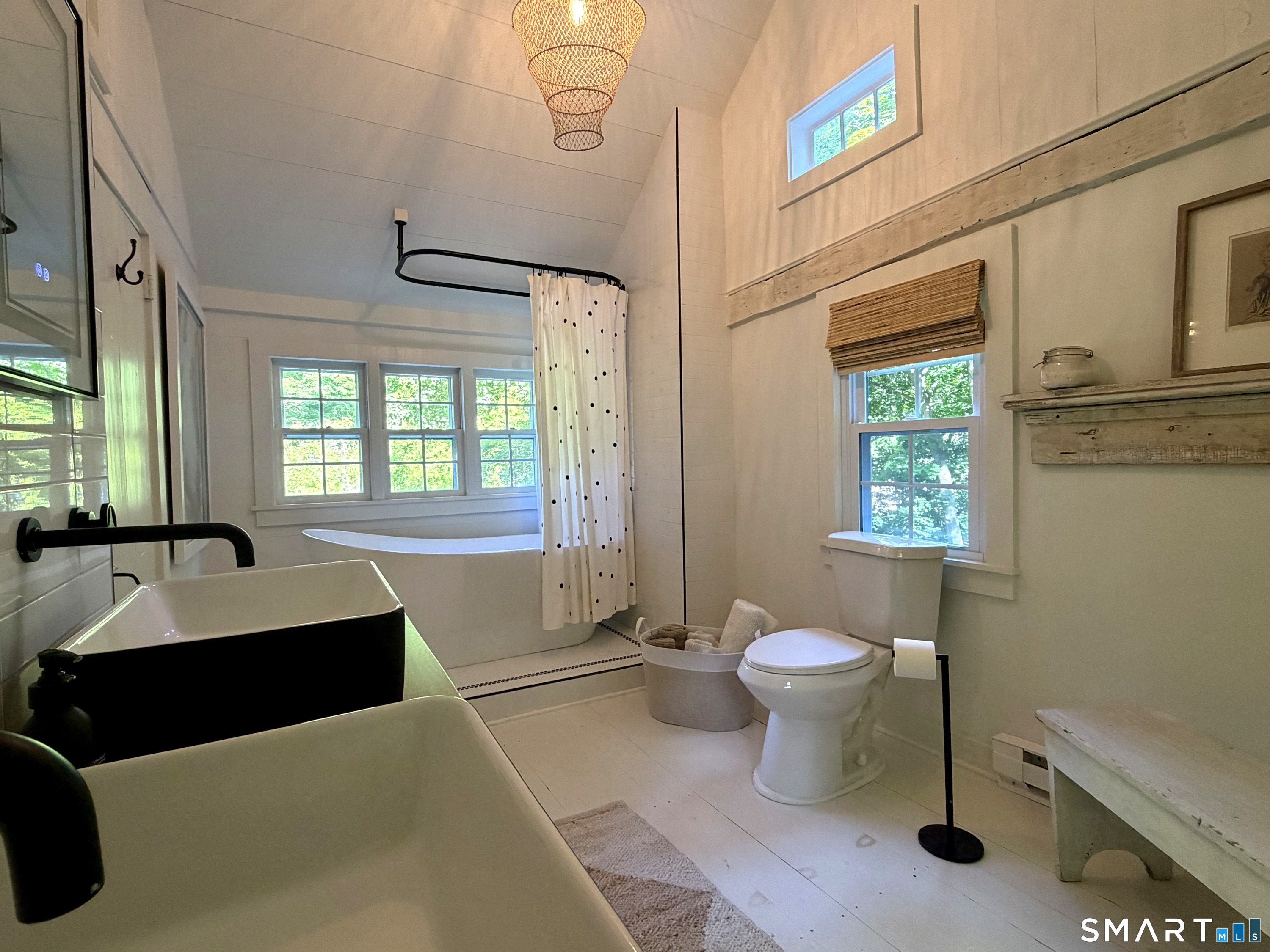25 East Shore Road Washington, CT 06777 - Photo 10 of 23