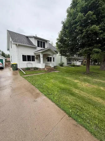 $154,900 | 825 7th Street Southwest, Pipestone, MN 56164
