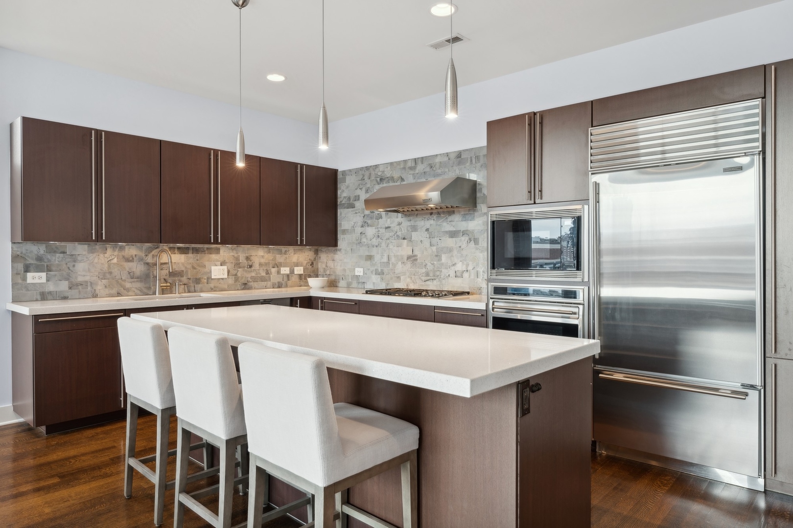 15 South Racine Avenue, Unit 5N Chicago, IL 60607 - Photo 6 of 30