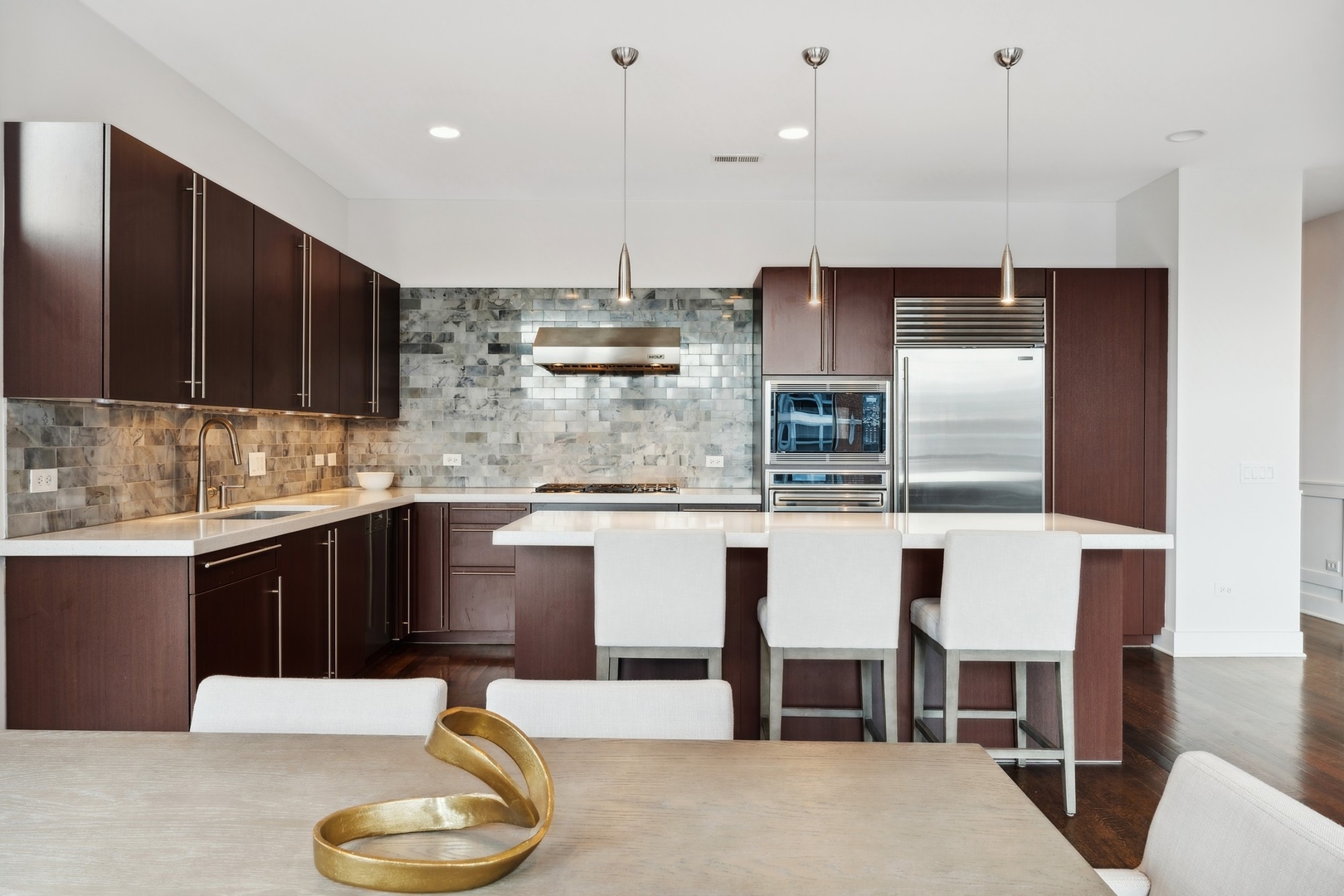 15 South Racine Avenue, Unit 5N Chicago, IL 60607 - Photo 9 of 30