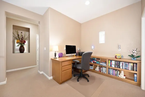 $739,900 | 5034 Winding River Court, Riverbank, CA 95367