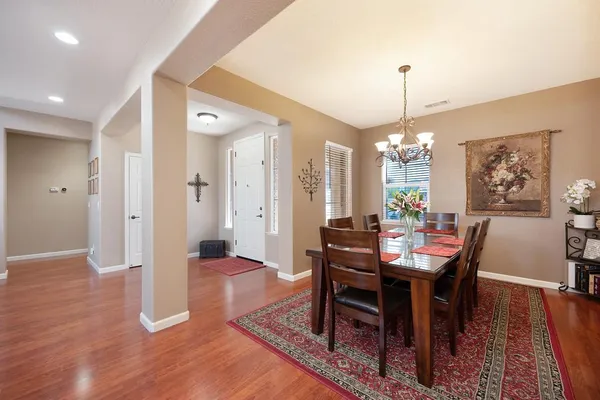 $739,900 | 5034 Winding River Court, Riverbank, CA 95367