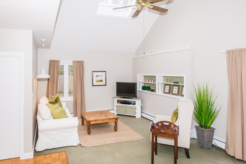 16 Pleasant Valley Road Westwood, MA 02090 - Photo 4 of 15 Gallery Image 4