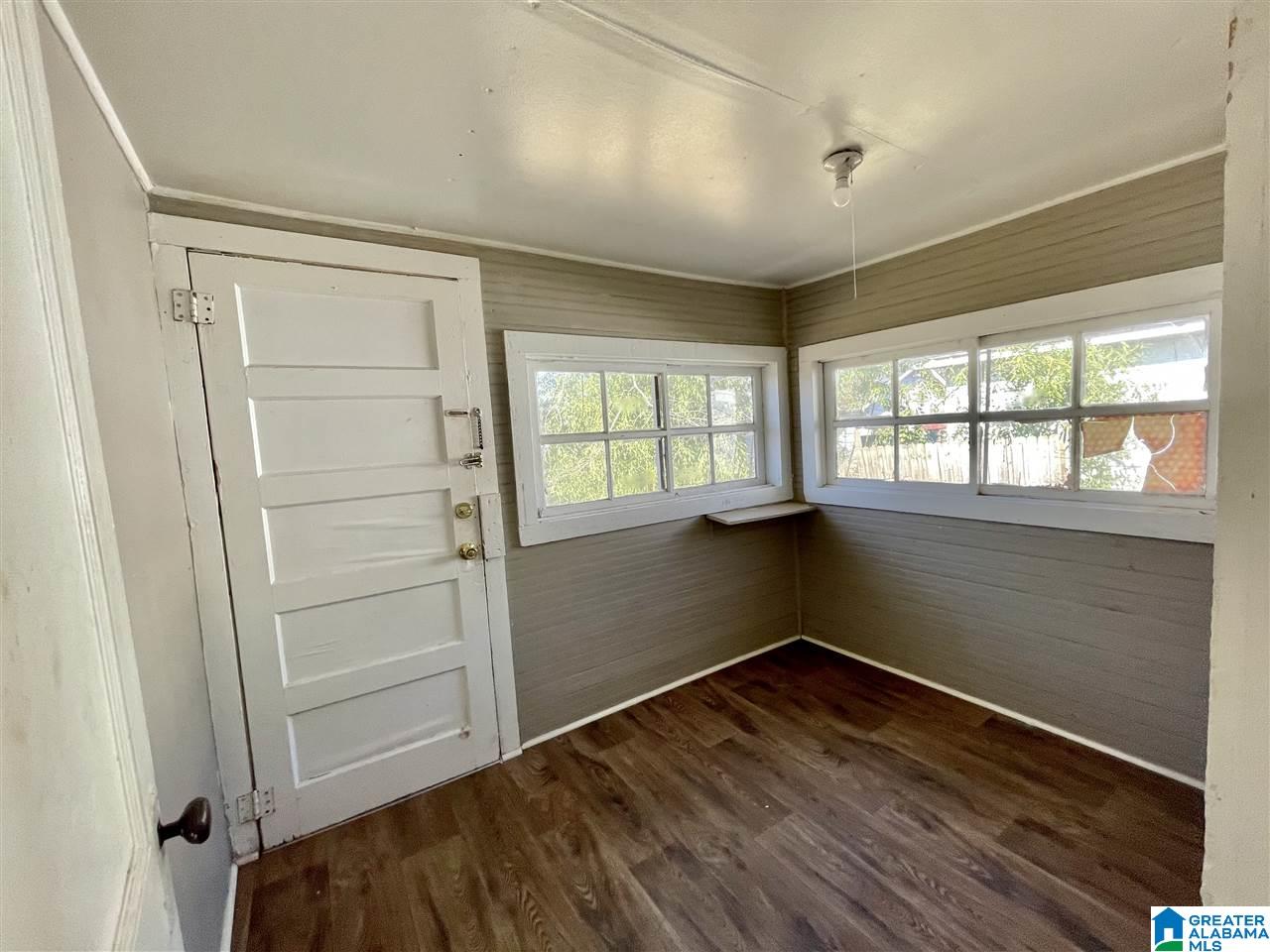 413 Grady Street Gadsden, AL 35904 - Photo 8 of 11
