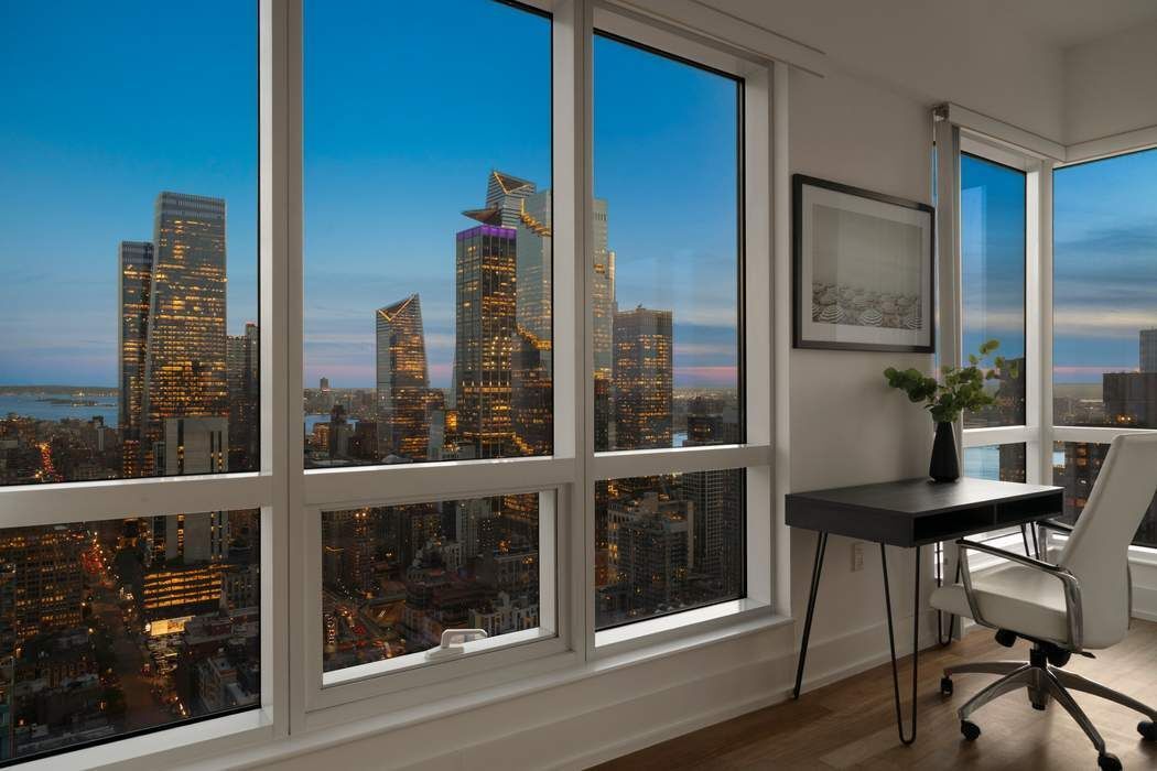 350 West 42nd Street 51AB Clinton New York NY 10036