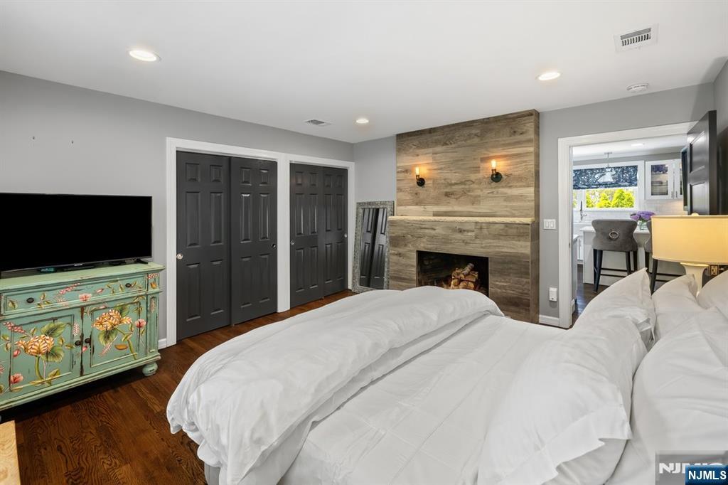 163 Godwin Avenue, Unit 1 Ridgewood, NJ 07450 - Photo 18 of 33