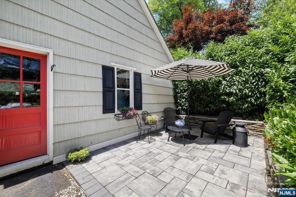 163 Godwin Avenue, Unit 1 Ridgewood, NJ 07450 - Photo 26 of 33