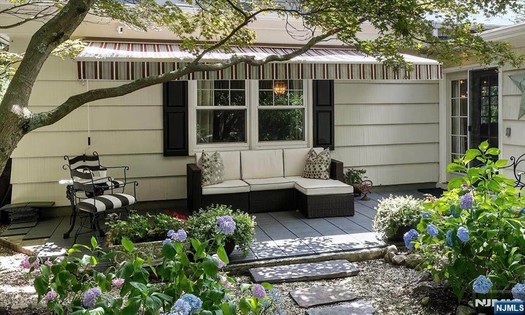 163 Godwin Avenue, Unit 1 Ridgewood, NJ 07450 - Photo 27 of 33